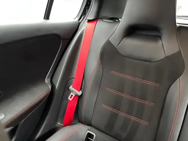 Mercedes-Benz A 35 AMG