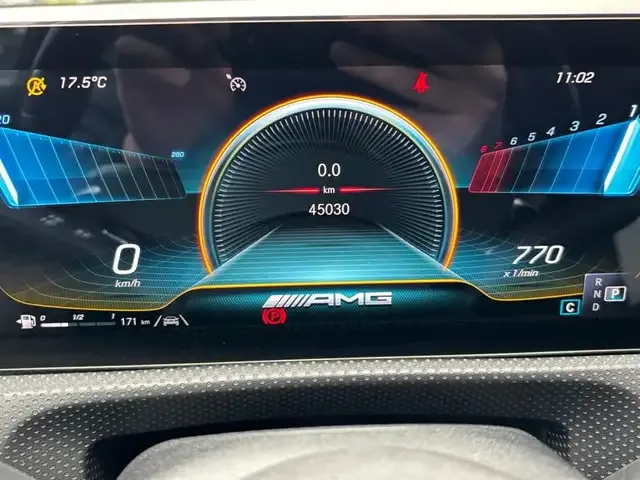 Mercedes-Benz A 35 AMG