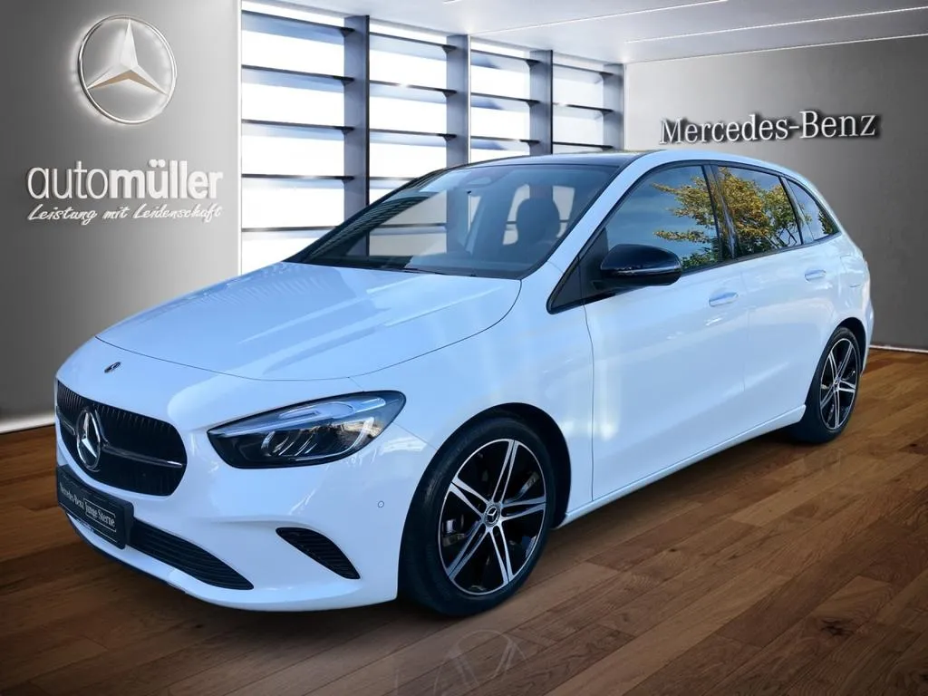 Mercedes-Benz B 200