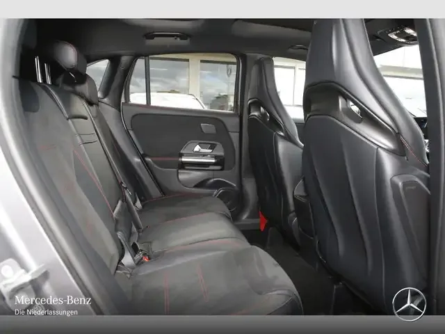 Mercedes-Benz GLA 35 AMG