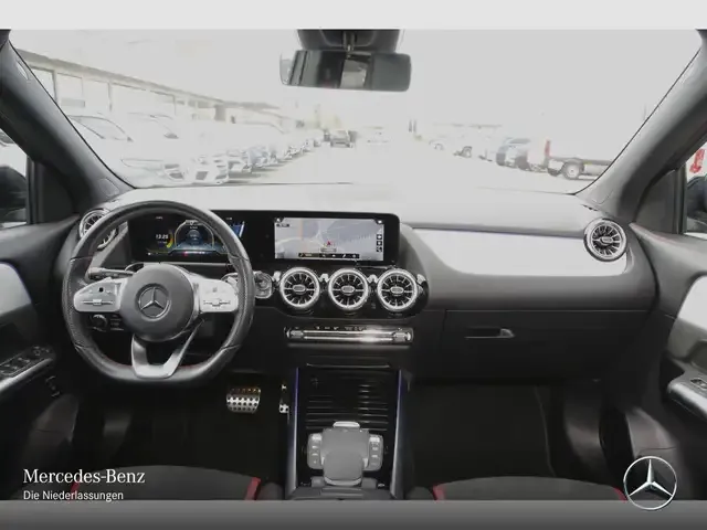 Mercedes-Benz GLA 35 AMG