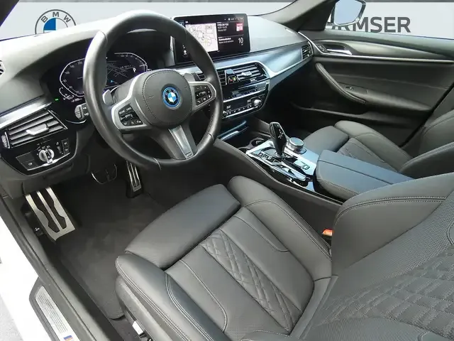 BMW 530