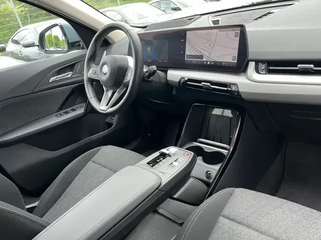 BMW iX2