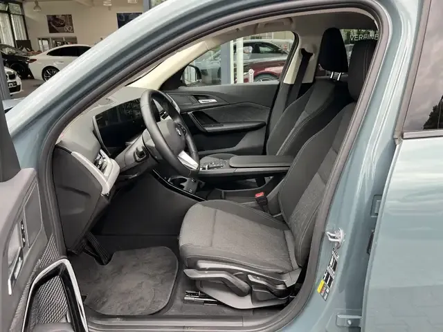 BMW iX2