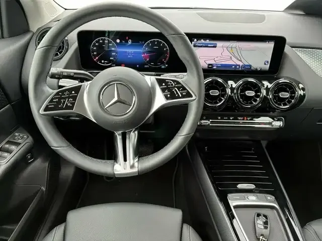 Mercedes-Benz GLA 180