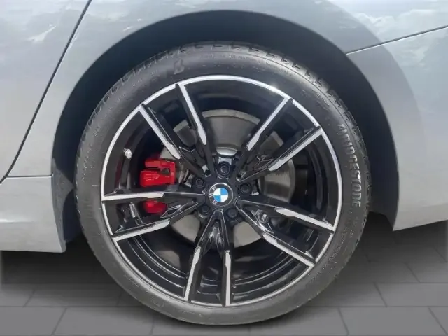 BMW 340