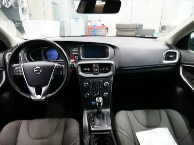 Volvo V40 Cross Country