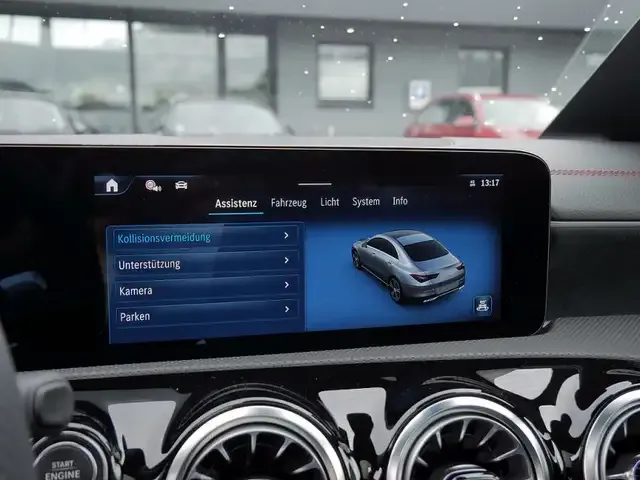 Mercedes-Benz CLA 180