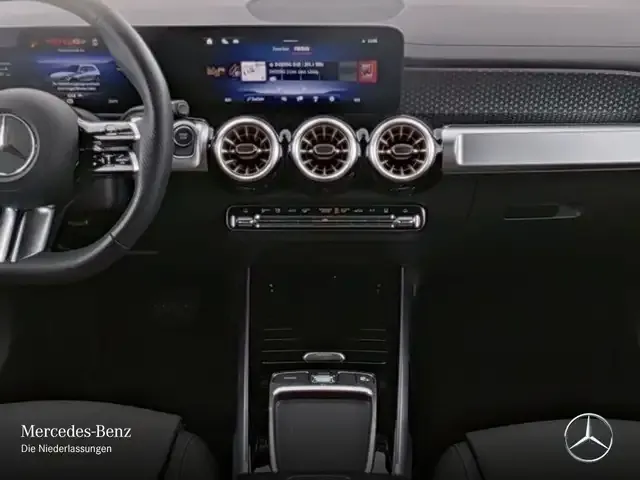 Mercedes-Benz EQB 250