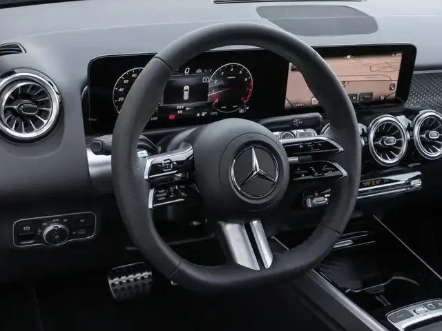 Mercedes-Benz GLB 250