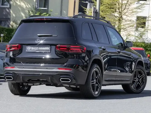 Mercedes-Benz GLB 250