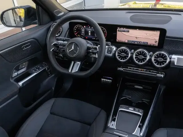 Mercedes-Benz GLB 250