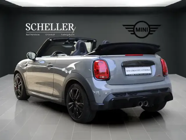 MINI John Cooper Works Cabrio