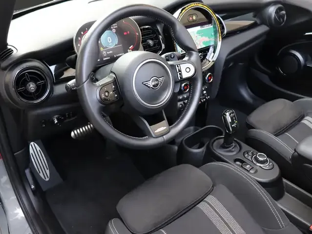 MINI John Cooper Works Cabrio