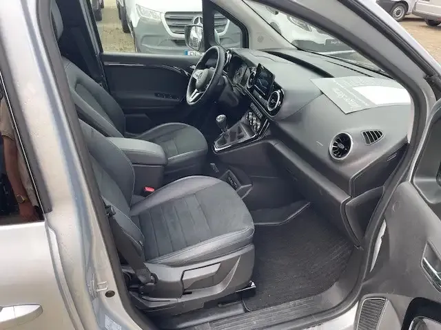 Mercedes-Benz T-Class