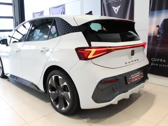 CUPRA Born