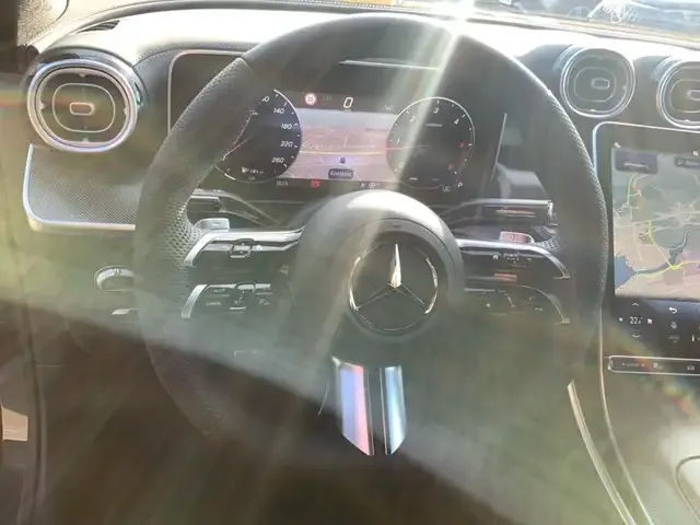 Mercedes-Benz GLC 220