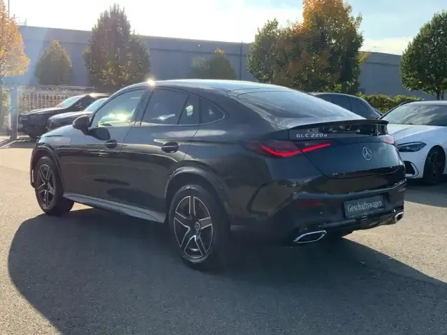 Mercedes-Benz GLC 220