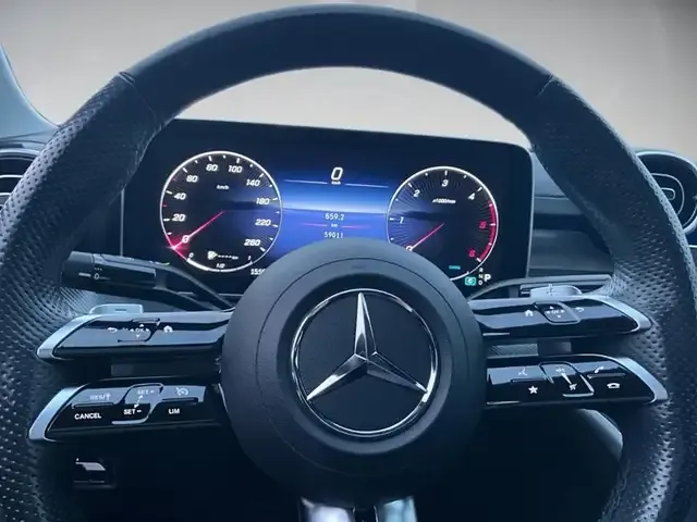 Mercedes-Benz C 220