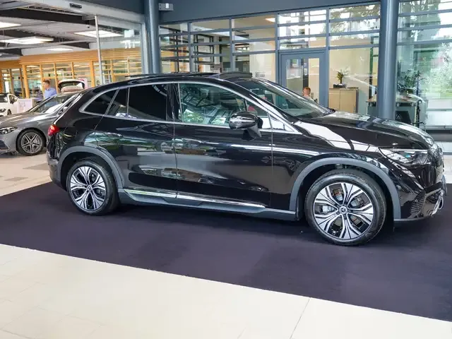 Mercedes-Benz EQE 350