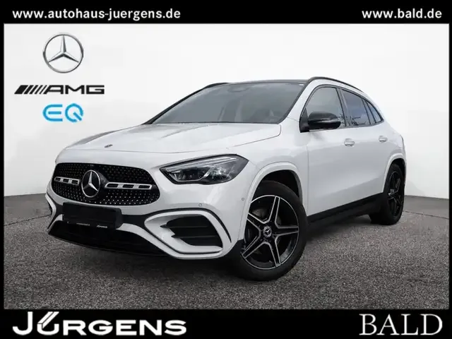 Mercedes-Benz GLA 200