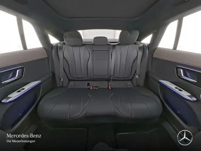 Mercedes-Benz EQE 300