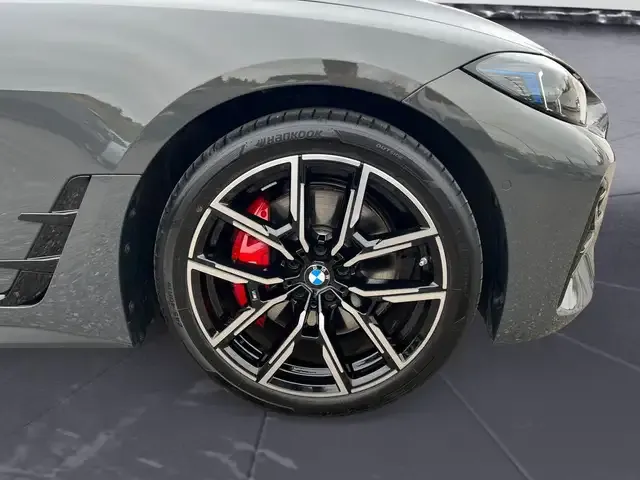BMW 440