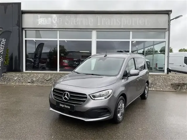 Mercedes-Benz T-Class