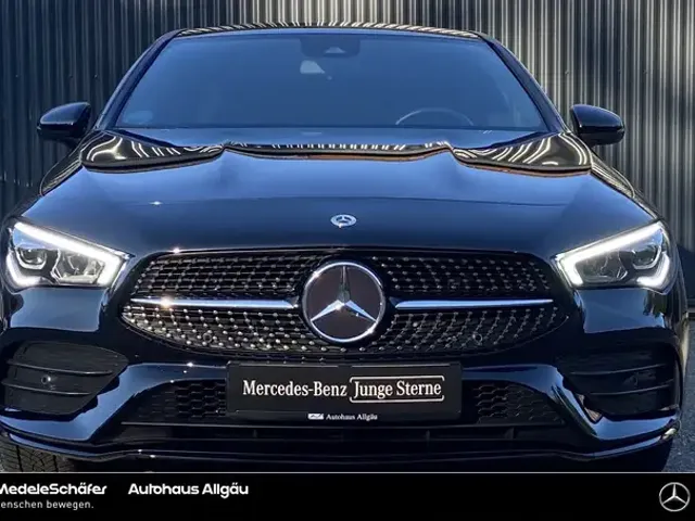 Mercedes-Benz CLA 250