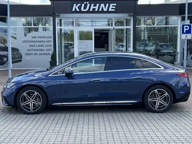 Mercedes-Benz EQE 300