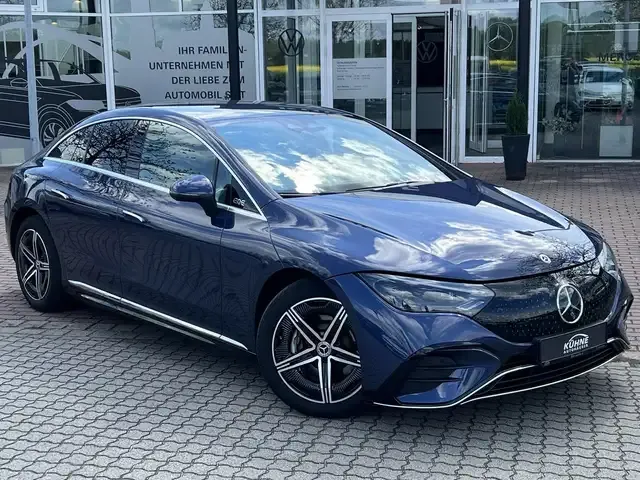 Mercedes-Benz EQE 300