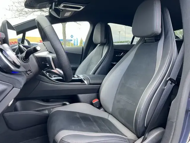 Mercedes-Benz EQE 300