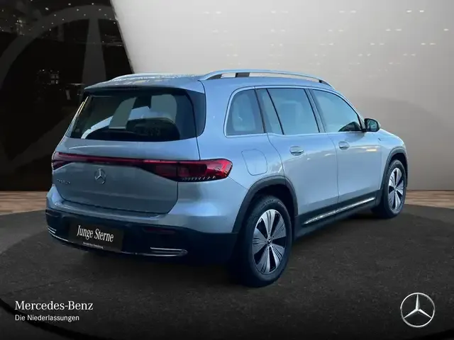 Mercedes-Benz EQB 250