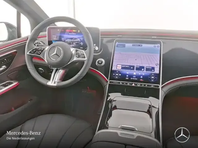 Mercedes-Benz EQE 300