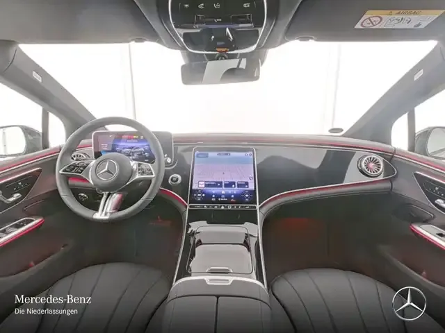 Mercedes-Benz EQE 300