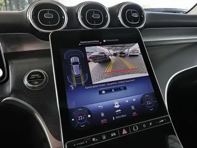 Mercedes-Benz GLC 220