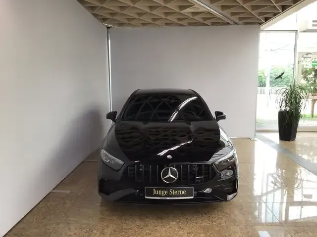 Mercedes-Benz A 35 AMG