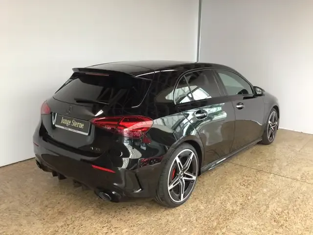 Mercedes-Benz A 35 AMG