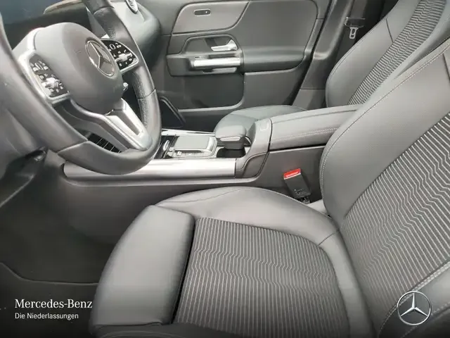 Mercedes-Benz EQA 250