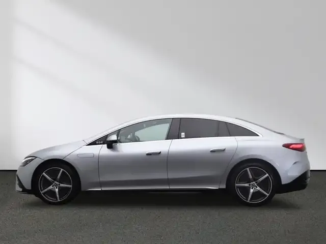 Mercedes-Benz EQE 350
