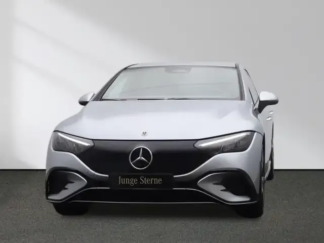Mercedes-Benz EQE 350
