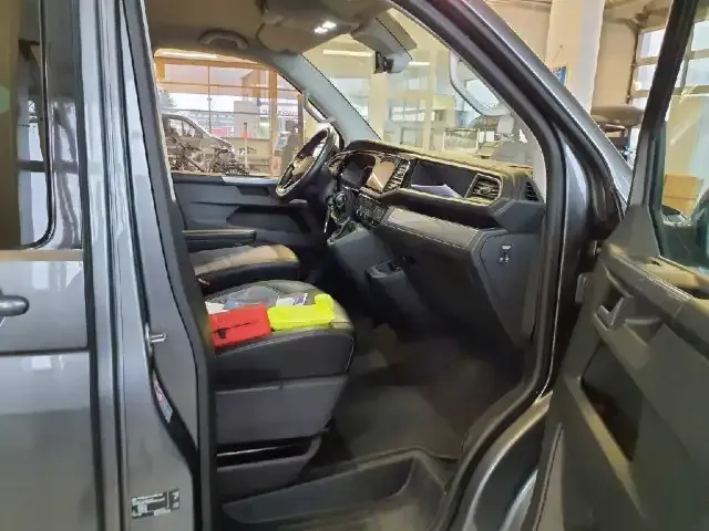 Volkswagen T6.1 Multivan