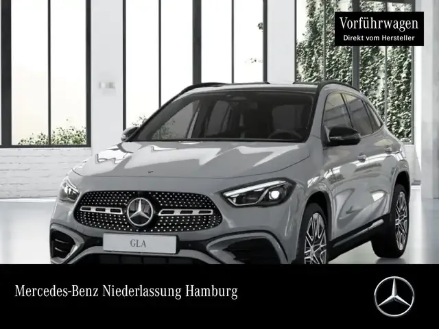 Mercedes-Benz GLA 220