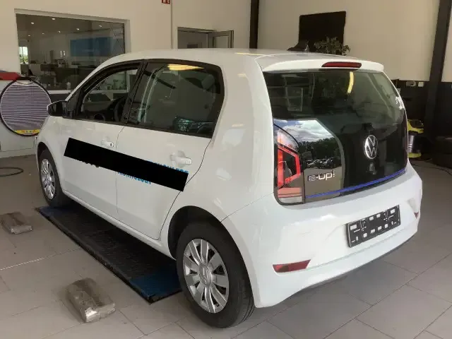 Volkswagen e-up!