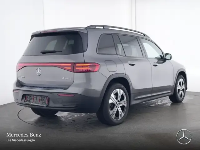 Mercedes-Benz EQB 300