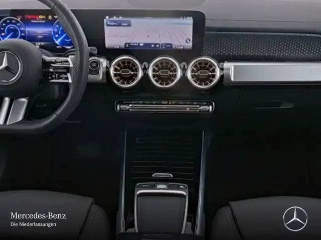 Mercedes-Benz EQB 300