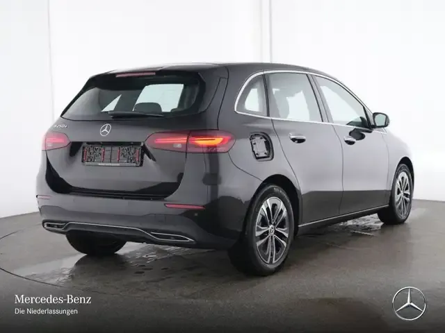 Mercedes-Benz B 250