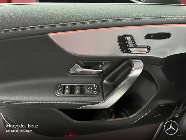 Mercedes-Benz A 35 AMG