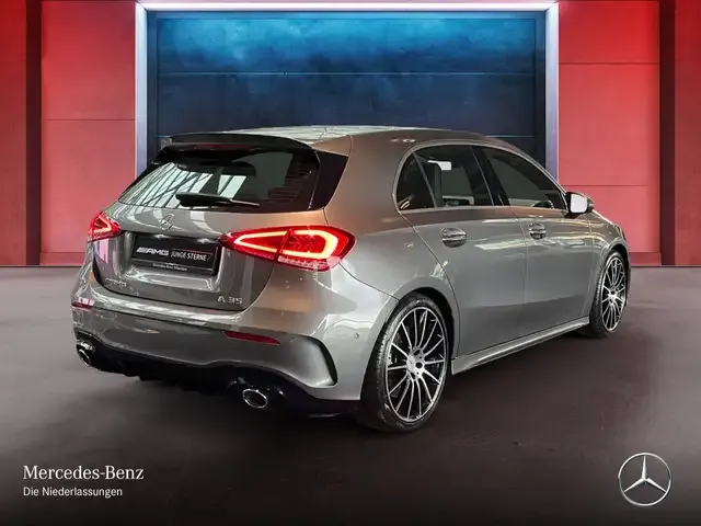 Mercedes-Benz A 35 AMG