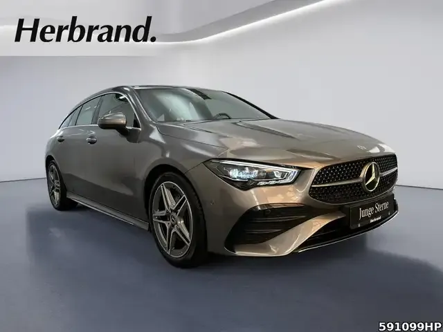Mercedes-Benz CLA 220